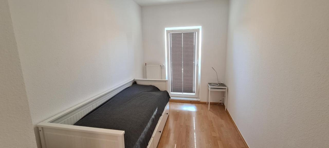 80 Qm Untere Eichstädtstr- 12min/zentrum * Leipzig